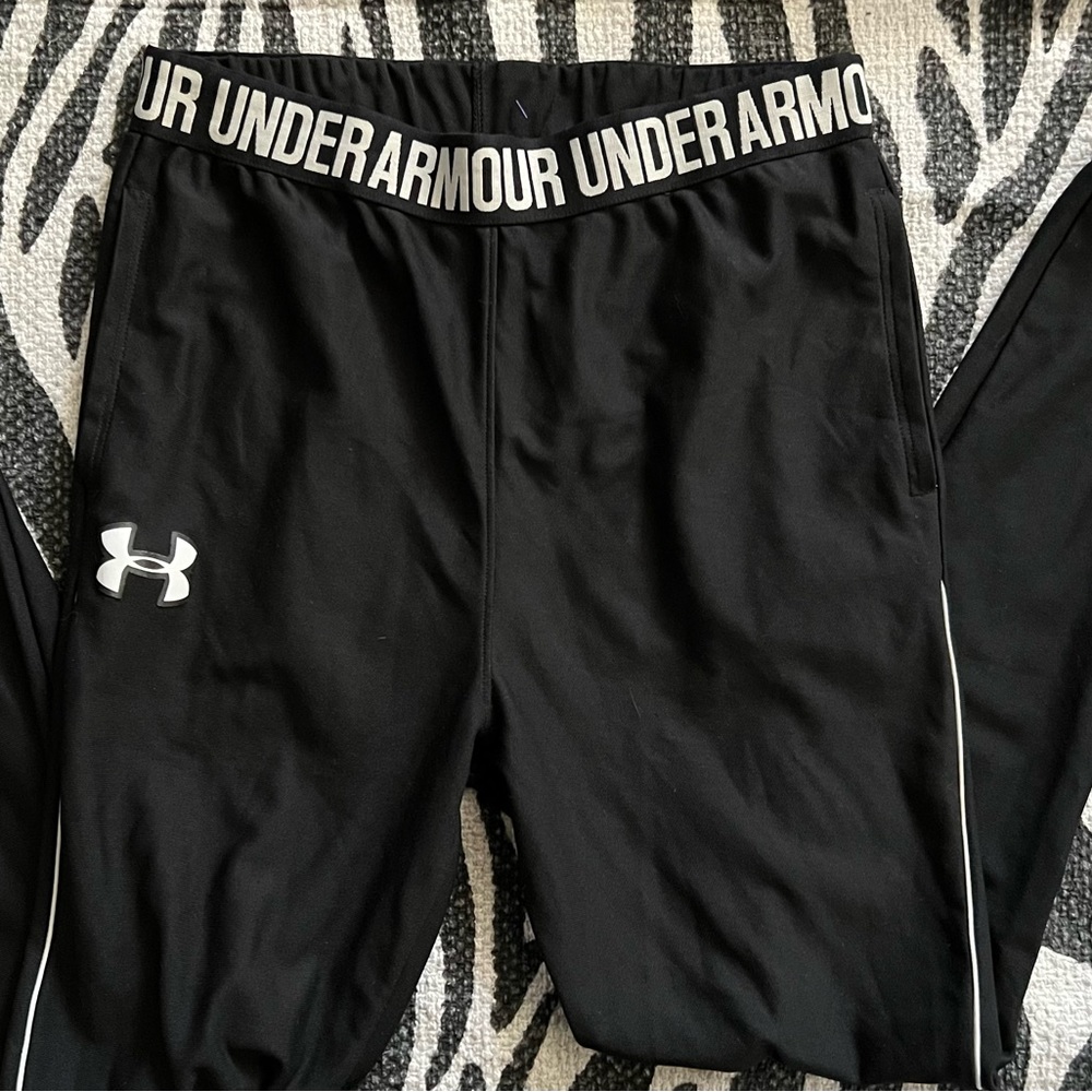 Under Armour women’s sweats jogger pants